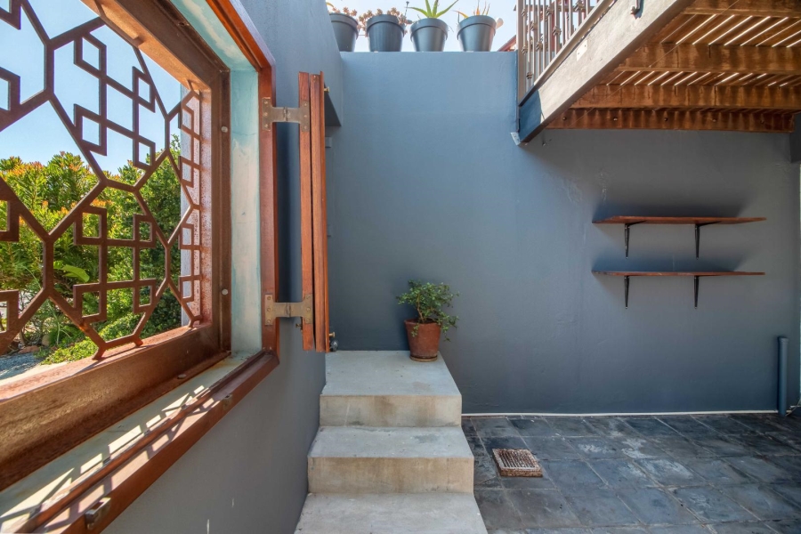 3 Bedroom Property for Sale in Zonnebloem Western Cape